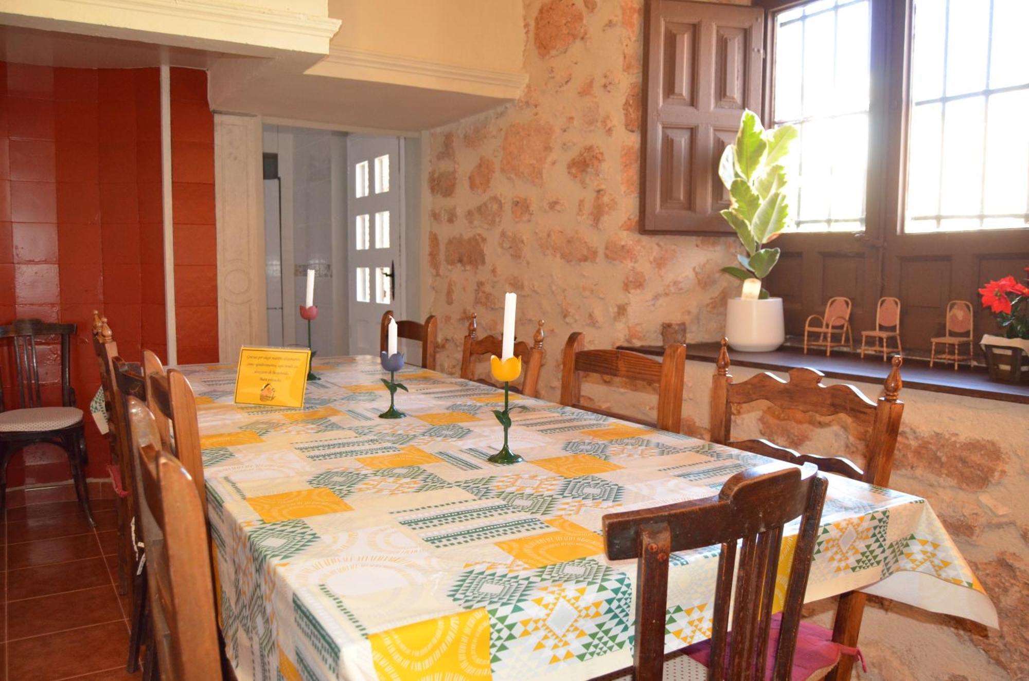 Villa La Antigua, Casa Centrica, Amplio Patio, Piscina Y Barbacoa Campillo de Altobuey Exterior foto